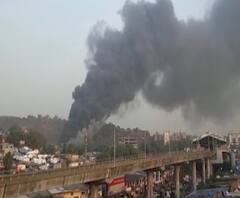 Fire | असल्फा मेट्रो स्टेशनलगतच्या परिसरात अग्नितांडव | ABP Majha
