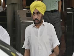 Bhagwant Mann throws tantrums during PC | Sansani (24.12.2019)