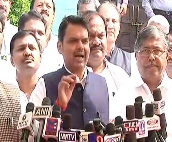 Nagpur Mayor | नागपूरचे महापौरच सुरक्षित नसतील तर सर्वसामान्यांचं काय? : देवेंद्र फडणवीस | ABP Majha