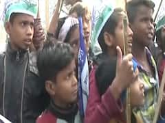 RJD के प्रदर्शन में शामिल बच्चे बोले- 'Lalu Yadav को छुड़ाने आए हैं'