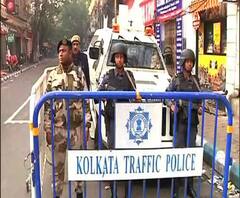 Reporter Stories: বর্ষবরণের রাতে পার্কস্ট্রিটের নিরাপত্তায় মোতায়েন কলকাতা পুলিশের বিশেষ মহিলা কমান্ডো বাহিনী