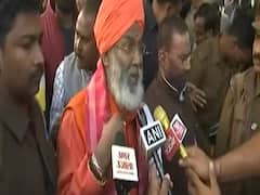 Sakshi Maharaj: I along with party are in support of Unnao victim's family