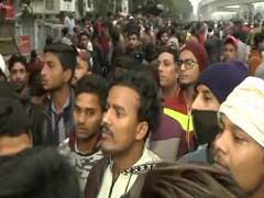 CAA Protest: सीलमपुर में फिर शुरू हुई नारेबाजी, प्रदर्शनकारियों से जानिए- कैसे हिंसा में बदला विरोध?