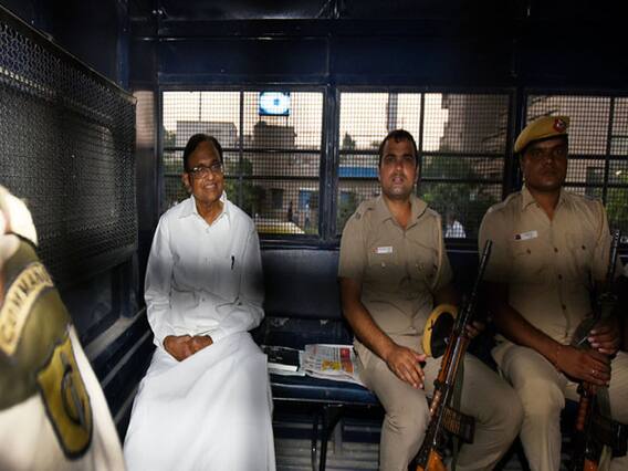 सुबह की ताजा खबरें: चिदंबरम की जमानत याचिका पर आज सुप्रीम कोर्ट देगा फैसला