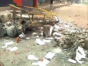 East Delhi On Fire: Protesters misled by politicians | Panchnama  