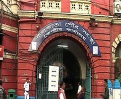 কলকাতায় শুধুমাত্র ডেঙ্গি ও মশাবাহিত রোগের চিকিত্‍সার জন্য দুটি হাসপাতাল তৈরি করছে পুরসভা