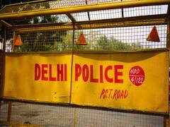 CAA Protest: दिल्ली में पुलिस अलर्ट, उत्तर पूर्वी दिल्ली में लगी धारा 144, ड्रोन से रखी जा रही नजर