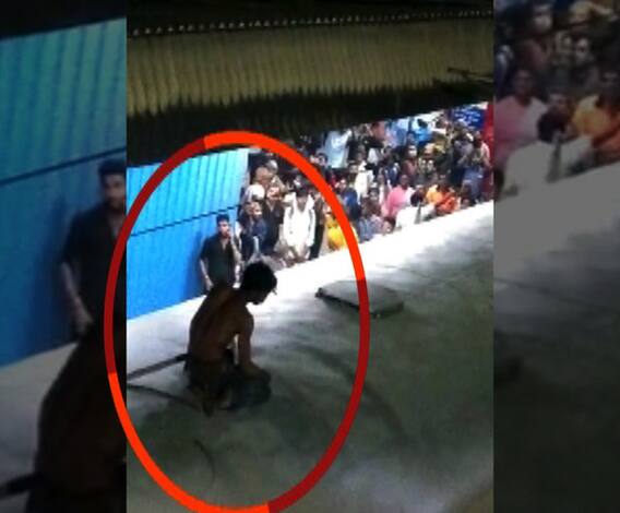 Nagpur Suicide | ओव्हरहेड वायरला हात लावून तरुणाची आत्महत्या | ABP Majha