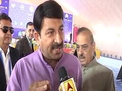 Manoj Tiwari challenges Arundhati Roy on NPR