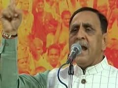 'मुसलमानों के पास 150 देश, हिंदुओं के पास सिर्फ एक'- Vijay Rupani का विवादित बयान