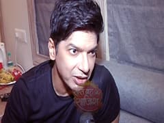 Playback singers at a Marathi singing reality show