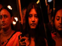 Citizenship Amendment Bill का विरोध, Dibrugarh में रेल रोको आंदोलन