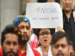 Protest over CAA continues, opposition leaders file petition in SC