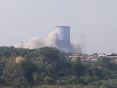 ગાંધીનગરમાં 35 વર્ષ જૂના બે કુલિંગ ટાવર તોડી પડાયા, જુઓ વીડિયો