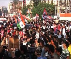 Reporter Stories: তৃতীয় দিনে মমতার মিছিল কর্মসূচীতে জনজোয়ার