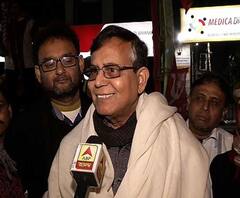 পদ্মভূষণ প্রাপ্ত ইতিহাসবিদ ইরফান হাবিবকে আক্রমণ দিলীপের! সরব সেলিম