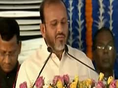 Maharashtra cabinet expansion: KC Padvi repeats oath after flub