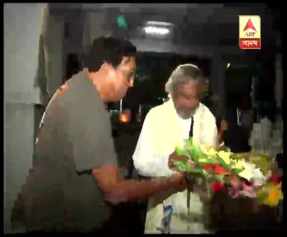 রুদ্রপ্রসাদ সেনগুপ্তকে সম্বর্ধনা দিয়ে সূচনা নান্দীকারের ৩৬তম জাতীয় নাট্যমেলার