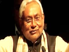 क्या दूसरा दरवाजा खोज रहे हैं नीतीश ? NRC पर नीतीश के बदले बोल 