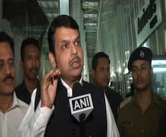 Devendra Fadnavis | सत्तेसाठी राहुल गांधींच्या वक्तव्यावर शिवसेनेची प्रतिक्रिया मवाळ- देवेंद्र फडणवीस | ABP Majha 