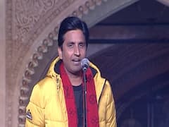 Kumar Vishwas kicks off Kavi Sammelan with his iconic poetry