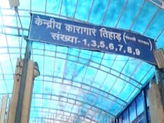 Nirbhaya case convict Vinay Sharma asks Tihar jail authority to withdraw his review petition 