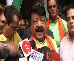 রাজ্য যদি শরণার্থীদের নাগরিকত্ব না দেয়, তবে জোর করে তাঁদের নাগরিকত্ব দেবে কেন্দ্র: কৈলাস বিজয়বর্গীয়