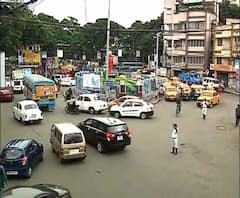 এক নজরে শহরের যান চলাচলের হাল-হকিকৎ, দেখে নিন ট্রাফিক আপডেট