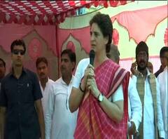 জামিয়া মিলিয়ায় পুলিশি অত্যাচারের অভিযোগে মোদি সরকারকে আক্রমণ প্রিয়ঙ্কার 