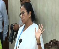 উন্নাও গণধর্ষণকাণ্ডে নির্যাতিতার মৃত্যু: নৃশংসতার সীমা নেই, টুইট মমতার