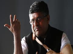 Govt launches web portal to trace lost mobile phones 