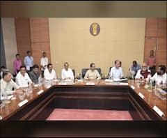 Cabinet Expansion | राष्ट्रवादी काँग्रेसमुळे खातेवाटप लांबलं : सूत्र | ABP Majha