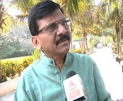 Sanjay Raut | सावरकरांबाबत शिवसेनेची भूमिका बदलणार नाही, काँग्रेस नेत्यांनी राहुल गांधींना सावरकरांची महती सांगावी - संजय राऊत 