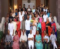 EXPLAINER VIDEO | पवार कुटुंब आणि राजकारण! | बातमीच्या पलीकडे | ABP Majha 