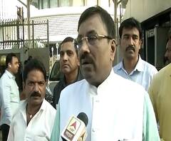 Sudgir Mungantiwar | अन्याय झाल्याची भावना असेल तर चर्चेअंती दूर करू : सुधीर मुनगंटीवार | ABP Majha 