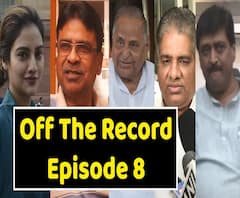 सोनिया के पीछे क्यों खड़े हुए बीजेपी के सांसद? मीटिंग छोड़कर क्यों गए मुलायम? | ABP Uncut 