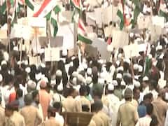 Protest against CAA continues in several parts of Mumbai 