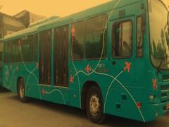 અમદાવાદના આ રૂટ પર આજથી AMTS બસમાં નહીં હોય કંડક્ટર, જુઓ વીડિયો