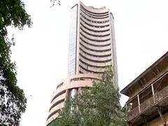 Sensex tops 41,800, hits new high