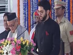 Ajit Pawar bounces back as Maha Dy CM | Panchnama Full