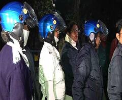 Reporter Stories: রাতের কলকাতায় মহিলাদের কুপ্রস্তাব, কটুক্তি, পুলিশের অভিযানে গ্রেফতার ৭০-এর বেশি যুবক