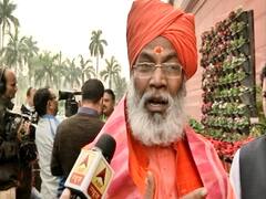 Citizenship Amendment Bill को लेकर Sakshi Maharaj ने कांग्रेस पर साधा निशाना