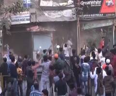 Ahmedabad | अहमदाबादमधील हिंसेप्रकरणी 5 हजार जणांविरूद्ध गुन्हा दाखल | ABP Majha