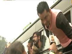 CAA के खिलाफ सड़क पर उतरे कांग्रेस नेता, Tehseen Poonawalla को हिरासत में लिया गया | Ground Report