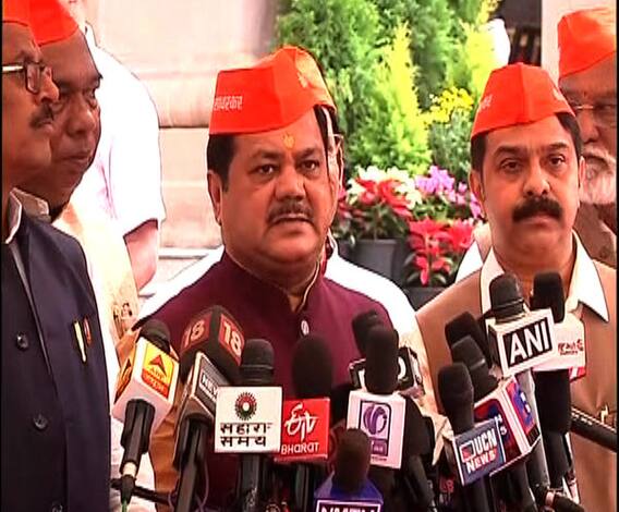 Pravin Darekar | विधान परिषदेच्या विरोधी पक्षनेतेपदी भाजपकडून प्रवीण दरेकरांची नियुक्ती | एबीपी माझा