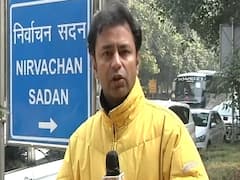 Delhi Elections को लेकर EC की बैठक, जानिए कब तक हो सकते हैं चुनाव