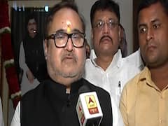 Maharashtra BJP leaders are feeling discouraged, says Prakash Mehta