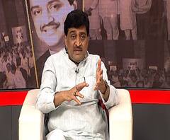 Ashok Chavan | काँग्रेसची फरफट टाळण्यासाठी अनुभवी नेते मंत्रिमंडळात हवेत- अशोक चव्हाण | ABP Majha 