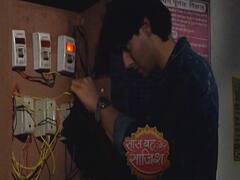 Jijaji Chhat Par Hain: Pancham gets 440 volt current 