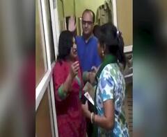 Ruckus at Police Station| वसईत महिलेचा पोलिस स्टेशनमध्ये राडा; खुर्च्यांची तोडफोड, महिला पोलिसाला मारहाण | ABP Majha